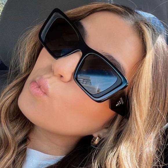 NEW PRADA PR08YSF CAT EYE WOMEN’S SUNGLASSES PRADA PR08YS 1AB5S0 EYEWEAR - Picture 1 of 15